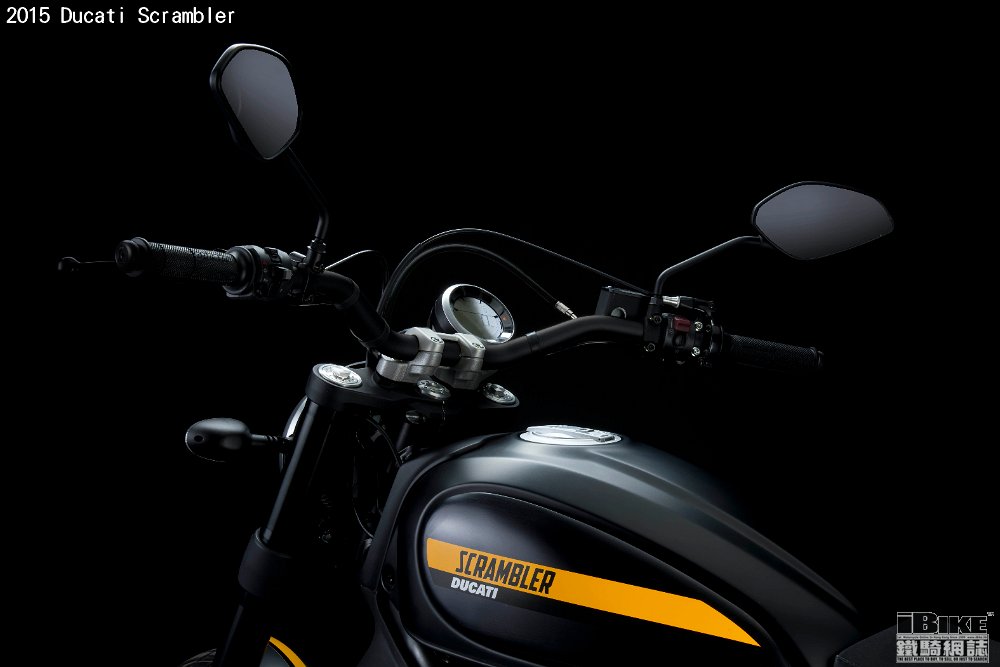 33-53 DUCATI SCRAMBLER FULL THROTTLE
